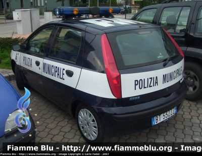 Fiat Punto II serie
Polizia Locale
Mogliano Veneto (TV)
Parole chiave: Fiat Punto_IIserie