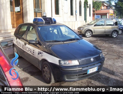 Fiat Punto II serie
Polizia Locale
Consorzio Piave (TV)
Parole chiave: Fiat Punto_IIserie