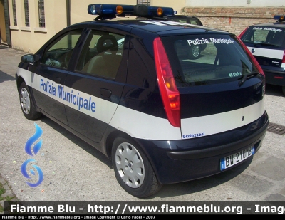 Fiat Punto II serie
Polizia Locale
Mirano (VE)
Allestimento Bertazzoni 
Parole chiave: Fiat Punto_IIserie PL_Mirano