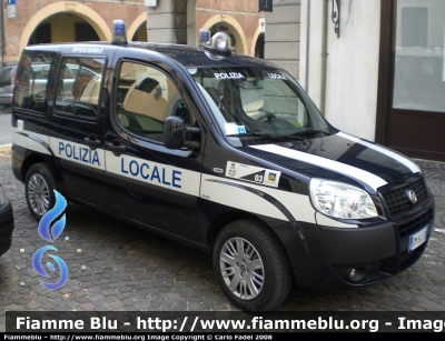 Fiat Doblò II serie
Polizia Locale
Oderzo (TV)
- ufficio mobile -
Allestimento Battiston
Parole chiave: Fiat Doblò_IIserie