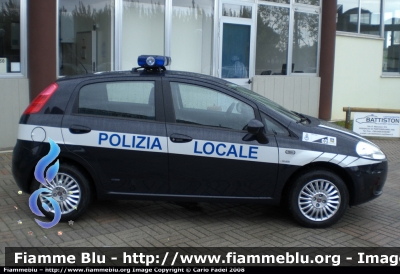 Fiat Grande Punto
Polizia Locale
San Fior (TV)
Parole chiave: Fiat Grande_Punto