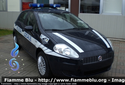 Fiat Grande Punto
Polizia Locale
San Fior (TV)
Parole chiave: Fiat Grande_Punto