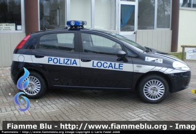 Fiat Grande Punto
Polizia Locale
San Fior (TV)
Parole chiave: Fiat Grande_Punto