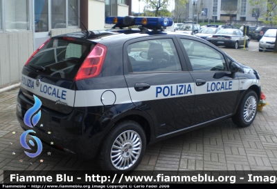 Fiat Grande Punto
Polizia Locale
San Fior (TV)
Parole chiave: Fiat Grande_Punto