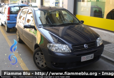 Fiat Punto III serie
Corpo Forestale dello Stato
 CFS 311AE
Parole chiave: Punto III_serie Forestale Stato