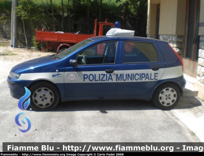 Fiat Punto II serie
Polizia Locale
Revine Lago (TV)
Parole chiave: Fiat Punto_IIserie