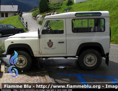 Land-Rover Defender 90
Comune di Sappada (BL)
Autoveicolo civile impiegato per servizi di Polizia Locale
Parole chiave: Land-Rover Defender_90 Sappada