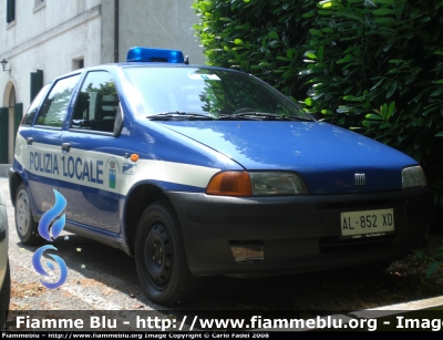 Fiat Punto I serie
Polizia Locale
Colle Umberto (TV)
Parole chiave: Fiat Punto_Iserie