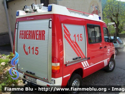 Mercedes-Benz Sprinter 4x4 II serie
Vigili del Fuoco
Unione Distrettuale Bassa Val Pusteria
Corpo Volontario di Villa di Sopra (BZ)
Freiwillige Feuerwehr Oberwielenbach
VF 11H BZ
Parole chiave: Mercedes-Benz Sprinter_4x4_IIserie VF11HBZ