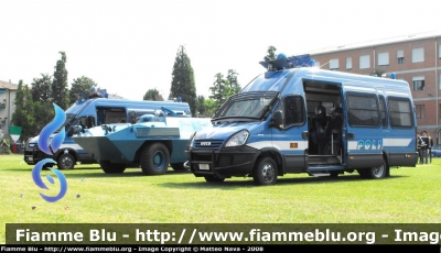 Iveco Daily IV serie
Polizia di Stato
Reparto Mobile di Padova
POLIZIA F7983
60° Anniversario Reparto Mobile di Padova
Parole chiave: Iveco Daily_IVserie PoliziaF7893 60°_Anniversario_Reparto_Mobile_di_Padova