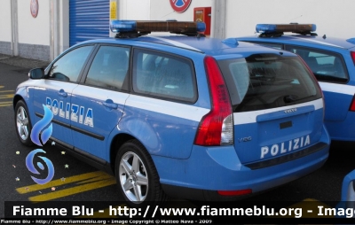 Volvo V50 II serie
Polizia di Stato
Polizia Stradale
e loghi Autostrade per l'Italia
Parole chiave: Volvo V50 II Serie PolVolvo V50_IIserie Polizia