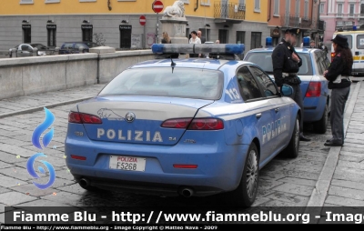 Alfa Romeo 159
Polizia di Stato
Squadra Volante
Polizia F5268
Parole chiave: Alfa_Romeo 159 PoliziaF5268