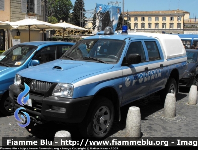 Mitsubishi L200 III serie
Polizia di Stato
C.N.E.S.
POLIZIA F4990
Parole chiave: Mitsubishi L200_IIIserie PoliziaF4990 Festa_della_Polizia_2009