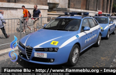 Alfa Romeo 159 Sportwagon
Polizia di Stato
Polizia Stradale
Giro d'italia 2009
Polizia F9407
Parole chiave: Alfa_Romeo 159_Sportwagon PoliziaF9407