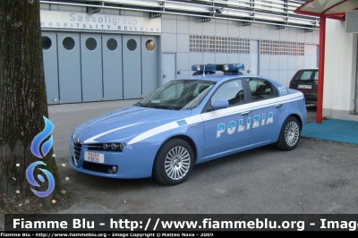 Alfa Romeo 159
Polizia di Stato
Stradale
Polizia F9839

Parole chiave: Alfa_Romeo 159 PoliziaF9839