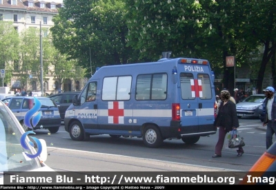 Fiat Ducato III serie
Polizia di Stato
Servizio Sanitario
Polizia F3560
Parole chiave: Fiat Ducato_IIIserie Ambulanza PoliziaF3560