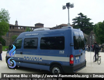 Renault Master III serie
Polizia di Stato
Polizia H2706
Parole chiave: Renault Master_IIIserie PoliziaH2706 festa_della_polizia_2010