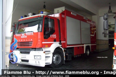 Iveco Stralis AD190S35 I serie "One"
Vigili del Fuoco
Comando Provinciale di Roma
Nucleo NBCR
VF 24031
Parole chiave: Iveco Stralis_AD190S35_Iserie_One VF24031