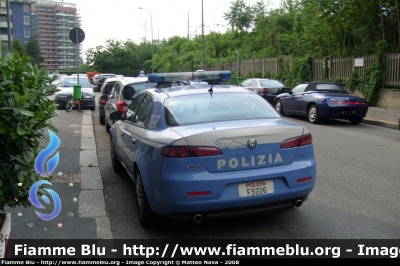 Alfa Romeo 159 
Polizia di Stato
Squadra Volante
POLIZIA F5226
Parole chiave: Alfa-Romeo 159 POLIZIAF5226