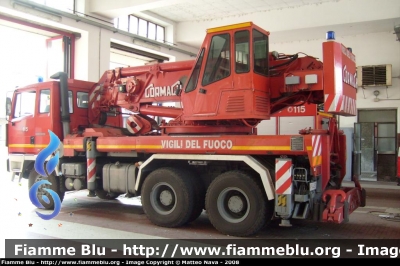 Astra BM305F
Vigili del Fuoco 
Comando Provinciale di Milano-via Messina
AutoGru da 30 ton allestimento Cormach
VF 14578
Parole chiave: Astra BM305F VF14578