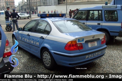 BMW 320 E46
Polizia di Stato
Reparto prevenzione crimine
Parole chiave: BMW 320 E46 prevenzione crimine Festa_della_polizia_2008 