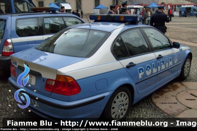 BMW 320 E46  
Polizia di Stato
Reparto prevenzione crimine
Parole chiave: BMW 320 E46 prevenzione crimine festa della polizia  