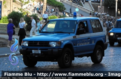 Mitsubishi Pajero Swb II serie
Polizia di Stato
Reparto Mobile di Roma
Polizia D5775
Parole chiave: Mitsubishi Pajero_Swb_IIserie Polizia D5775