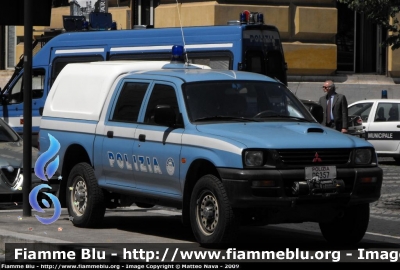 Mitsubishi L200 II serie
Polizia di Stato
Polizia D6357
Parole chiave: Mitsubishi L200_IIserie PoliziaD6357 festa_della_polizia_2009