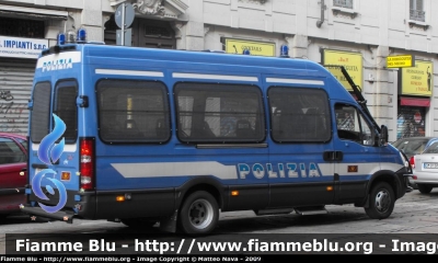 Iveco Daily IV serie
Polizia di Stato 
Reparto Mobile Milano
Polizia F8254
Parole chiave: Iveco Daily_IVserie PoliziaF8254