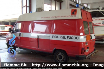 Fiat Ducato I serie
VVF comando provinciale Milano-Via Messina
Unità mobile Protezione Vie Respiratorie
Parole chiave: Fiat Ducato_Iserie VVF Autofurgoni Milano Via_Messina