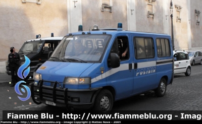 Fiat Ducato II serie
Polizia di Stato
Reparto Mobile di Roma
Polizia E1528
Parole chiave: Fiat Ducato_IIserie PoliziaE1528