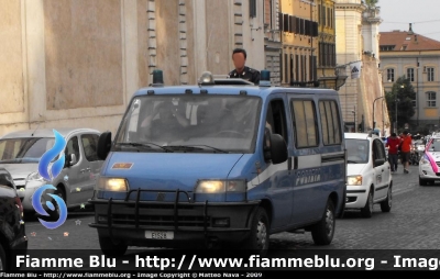 Fiat Ducato II serie
Polizia di Stato
Reparto Mobile di Roma
Polizia E1528
Parole chiave: Fiat Ducato_IIserie PoliziaE1528