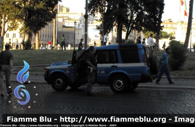 Land Rover Discovery II Serie
Polizia di Stato
Reparto Mobile di Roma
Polizia E1699
Parole chiave: Land_Rover Discovery_IISerie PoliziaE1699