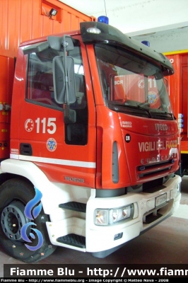 Iveco EuroCargo 180E28 II serie
Vigili del Fuoco
Comando Prov. Milano Via Messina
VF 23724
Parole chiave: Iveco EuroCargo_180E28_IIserie VF23724