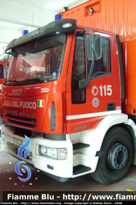 Iveco EuroCargo 180E28 II serie
Vigili del Fuoco
Comando Prov. Milano Via Messina
VF 23724
Parole chiave: Iveco EuroCargo_180E28_IIserie VF23724