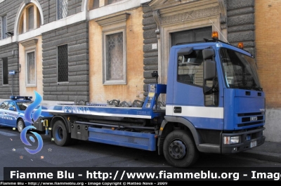 Iveco EuroCargo I serie
Polizia di Stato
Carro soccorso e recupero
Allestimento Isoli
Polizia F0755
Parole chiave: Iveco EuroCargo_Iserie PoliziaF0755