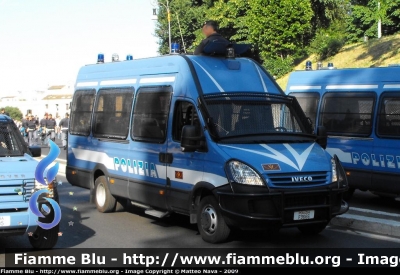 Iveco Daily IV serie
Polizia di Stato
Reparto Mobile di Roma
Polizia F9666
Parole chiave: Iveco Daily_IVserie PoliziaF9666