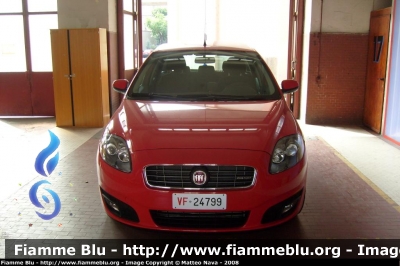 Fiat Nuova Croma II Serie
Vigili del Fuoco
Comando Provinciale di Milano
VF 24799
Parole chiave: Fiat Nuova_Croma_IIserie VF24799