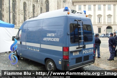 Fiat Ducato Maxi II serie
Polizia di Stato – Artificieri
Polizia B5779

Parole chiave: FIAT_DUCATO_II_SERIE Artificieri Polizia