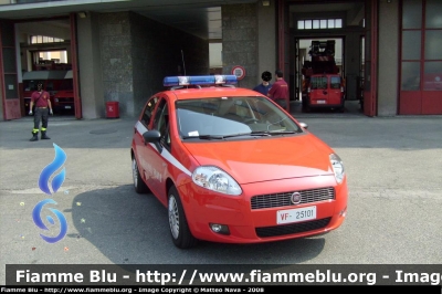 Fiat Grande Punto 
Vigili del Fuoco 
Comando Prov. Milano Via Messina
Parole chiave: Fiat Grande Punto Vigili del Fuoco Comando Prov. Milano Via Messina