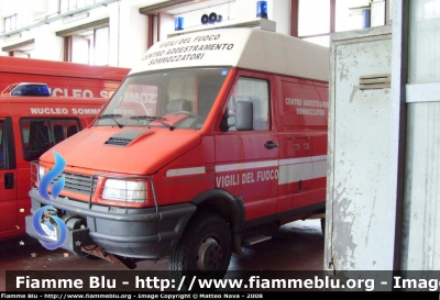 Iveco Daily 4x4 II serie 
Vigili del Fuoco
Comando Prov. Milano Via Messina
VF16914
Parole chiave: Iveco Daily 4x4 II serie Vigili del Fuoco Comando Prov. Milano Via Messina VF16914