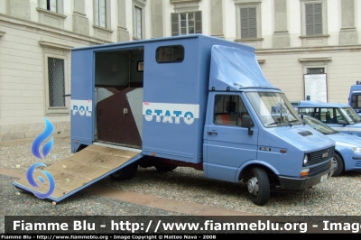 Iveco Daily I Serie
Parole chiave: Iveco Daily_Iserie Reparto a Cavallo Polizia