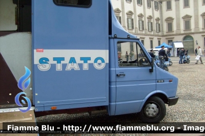 Iveco Daily I Serie
Parole chiave: Iveco Daily_Iserie Reparto a Cavallo Polizia