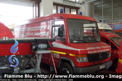 Mercedes-Benz Vario 612D
Vigili del Fuoco 
Comando Provinciale Milano Via Messina
VF 20700
Parole chiave: Mercedes-Benz Vario_612D VF20700