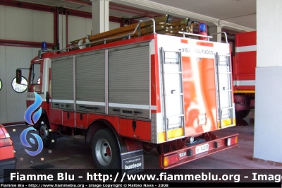 Iveco 60-10
Vigili del Fuoco
Comando Provinciale di Monza
Allestimento Baribbi
VF 14033
Parole chiave: Iveco 60-10 VF14033