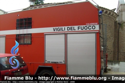 Iveco EuroCargo 100E18 I serie
Vigili del Fuoco
Comando Provinciale di Roma
Polilogistico allestimento Calabrese
VF 17620
Parole chiave: Iveco EuroCargo_100E18_Iserie VF17620