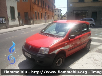 Fiat Nuova Panda 4x4 I serie
Vigili del Fuoco
Comando Provinciale di Pistoia
VF 24340
Parole chiave: Fiat Nuova_Panda_4x4_Iserie VF24340