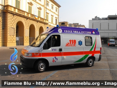 Fiat Ducato II serie
Croce Viola Pubblica Assistenza di Sesto Fiorentino 
Allestita Alessi & Becagli
Parole chiave: Fiat Ducato_IIserie Ambulanza