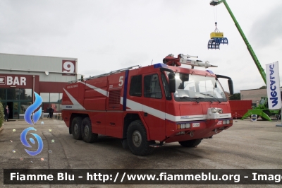 Iveco Magirus Dragon X6 I serie
Vigili del Fuoco
Comando Provinciale di Perugia
Distaccamento Aeroportuale
AutoIdroSchiuma allestimento Iveco-Magirus
VF 21234
Parole chiave: Iveco-Magirus Dragon_X6_Iserie VF21234