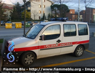 Fiat Doblò I serie
PM Prato - circoscrizione nord - controllo territorio & infortunistica stradale
Parole chiave: Fiat Doblò_Iserie PM Prato Toscana